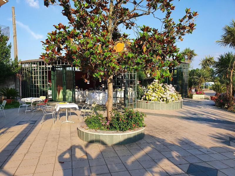 Hotel Ristorante La Campagnola Кассіно Екстер'єр фото