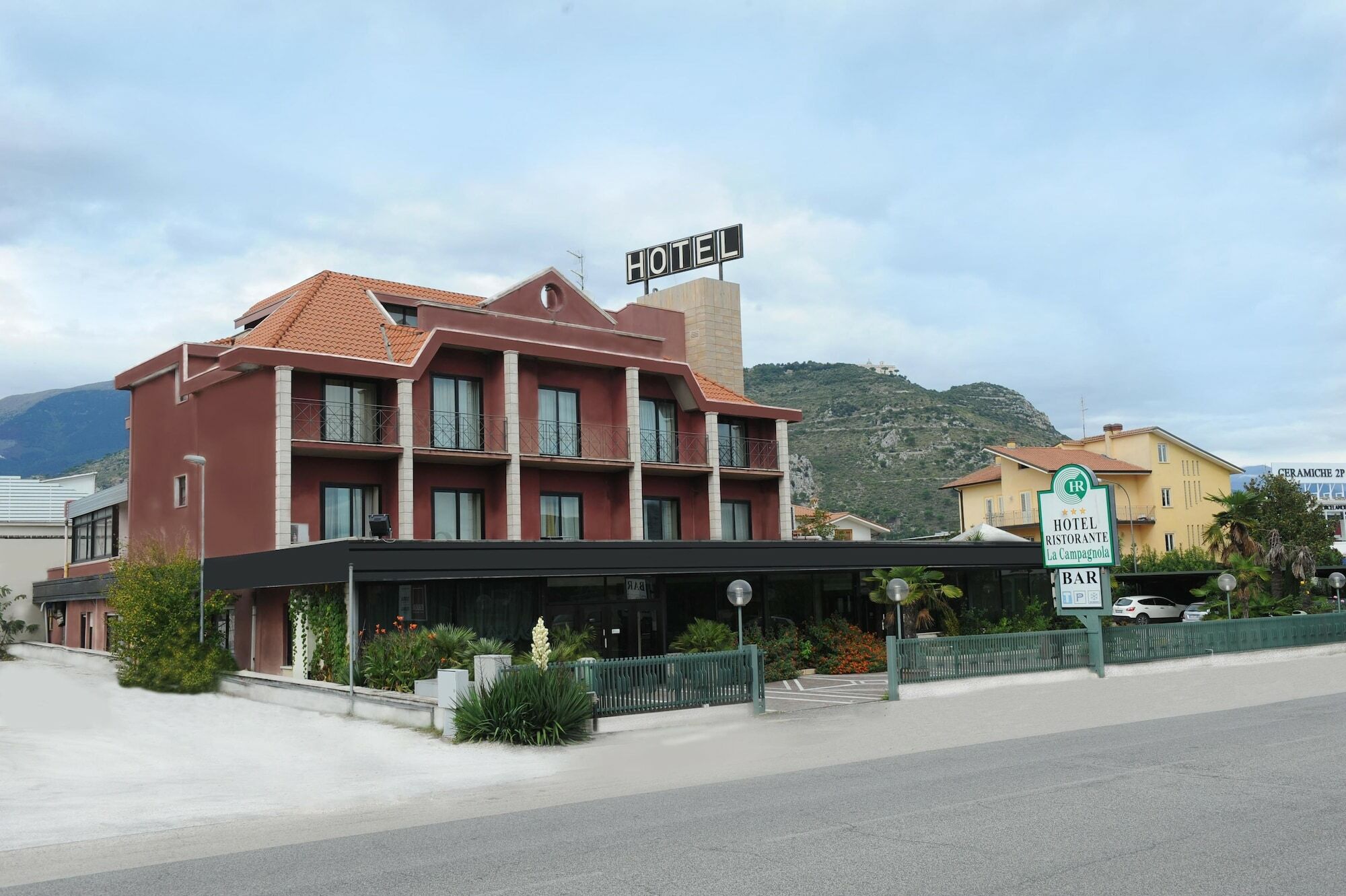 Hotel Ristorante La Campagnola Кассіно Екстер'єр фото